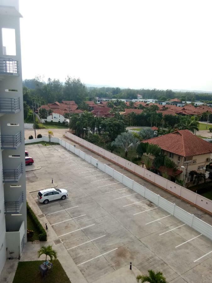 Mosaic Condominiuma62M By Malai Mae Phim Zewnętrze zdjęcie